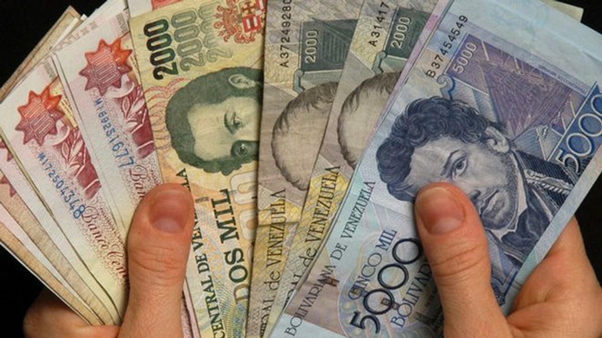 Latin Amerika Ülkesi Venezuela'da Nakit Krizi!
