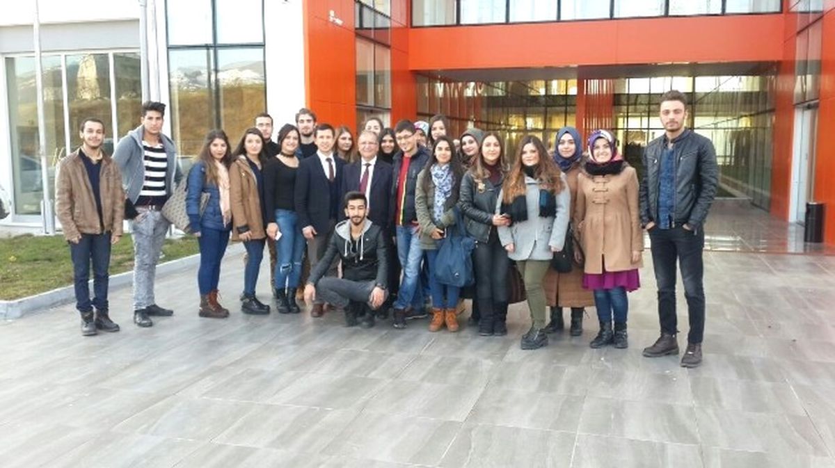 Üniversite Öğrencileri Osb'yi Gezdi