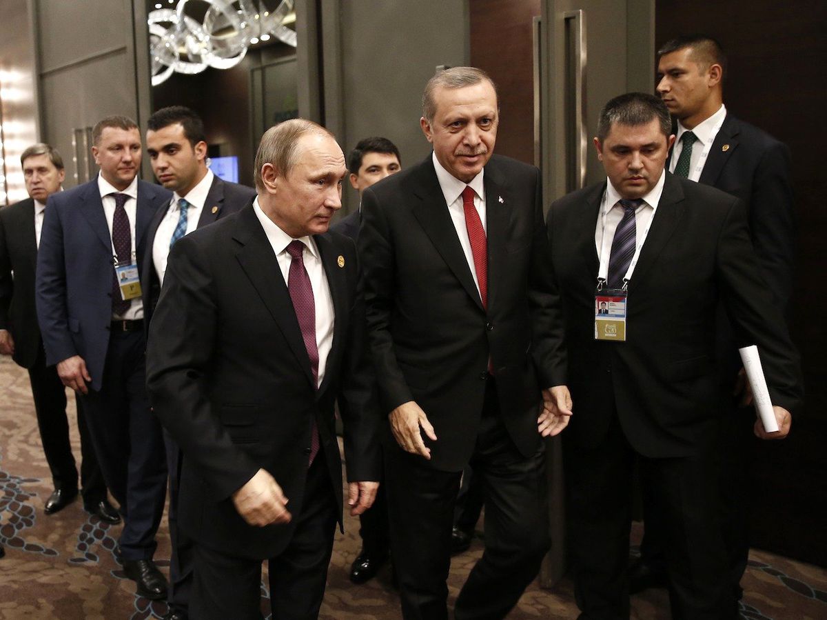 Financial Times: Batı'nın Suriye'deki Rolü Azalıyor