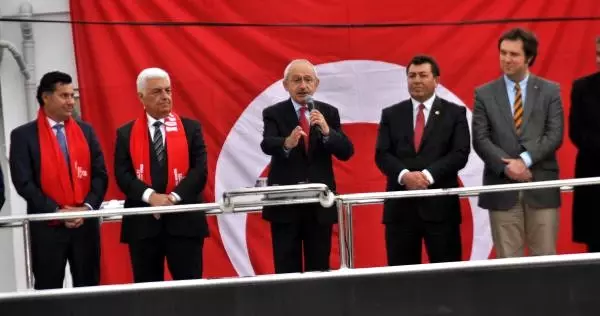 Kılıçdaroğlu: 1404 Lirayla Onlar Geçinsinler Bakalım (3) Kılıçdaroğlu: 1404 Lirayla Onlar Geçinsinler Bakalım (3)