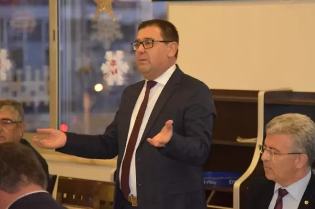 Milas Belediyesi Muhtarlarla Yemekte Buluştu Milas Belediyesi Muhtarlarla Yemekte Buluştu