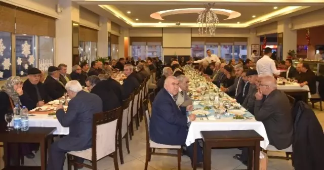 Milas Belediyesi Muhtarlarla Yemekte Buluştu Milas Belediyesi Muhtarlarla Yemekte Buluştu