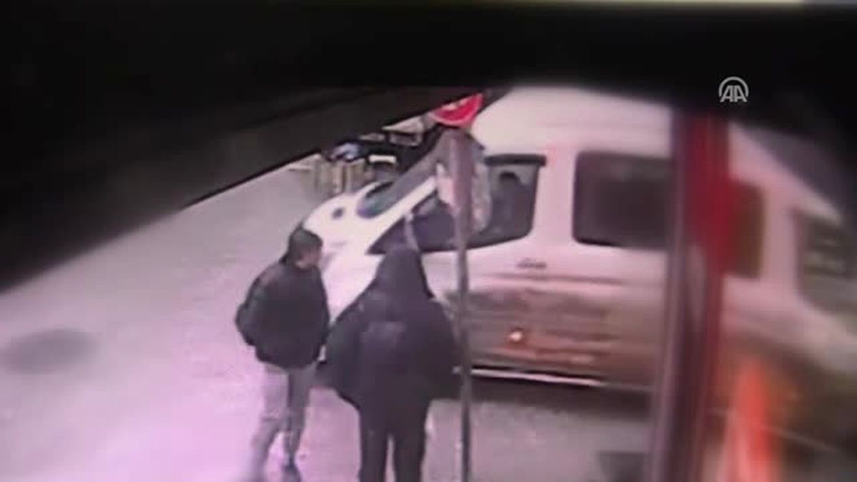 Tartıştığı Minibüs Şoförünü Gözünü Kırpmadan Vurdu! O Anlar Kamerada