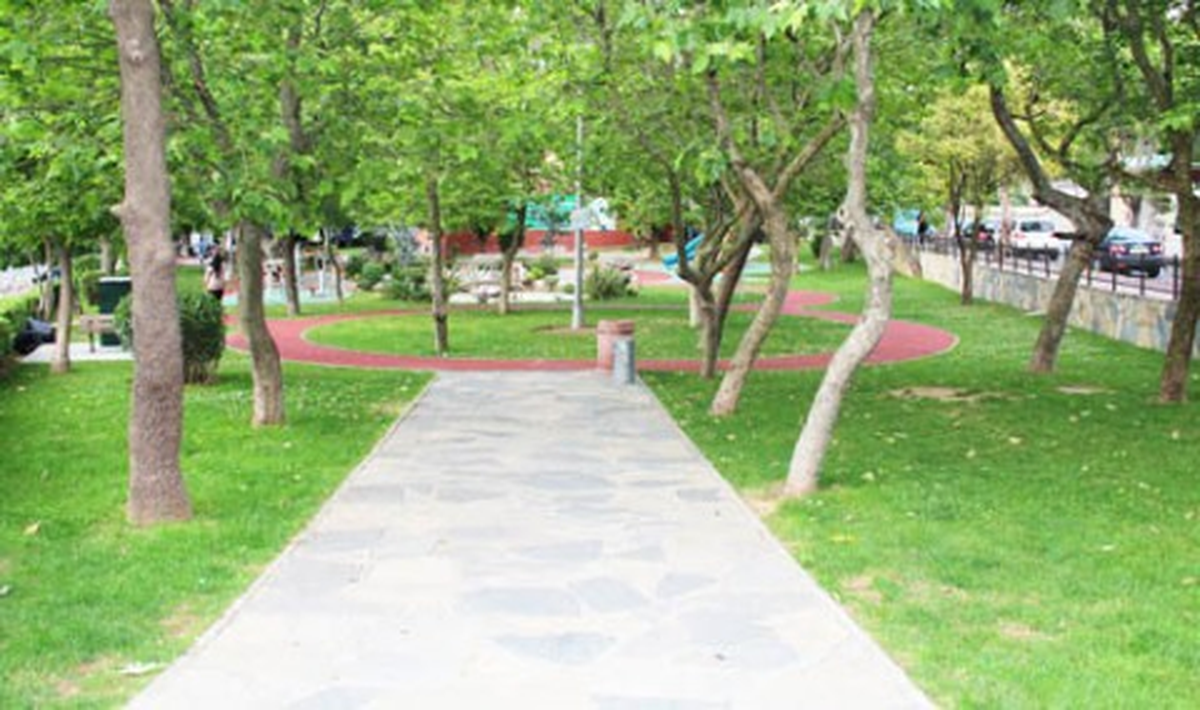 Kadıköy'de Camilere ve Koşuyolu Parkı'na haciz tepkisi!