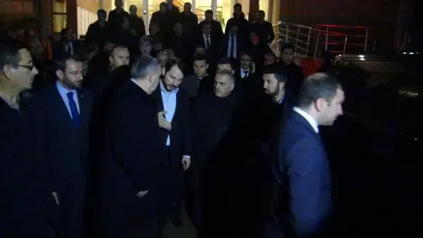 Bakan Albayrak: Tarihte İlk Defa 7 Ana Omurga Hattımızın Tamamı Koptu Bakan Albayrak: Tarihte İlk Defa 7 Ana Omurga Hattımızın Tamamı Koptu
