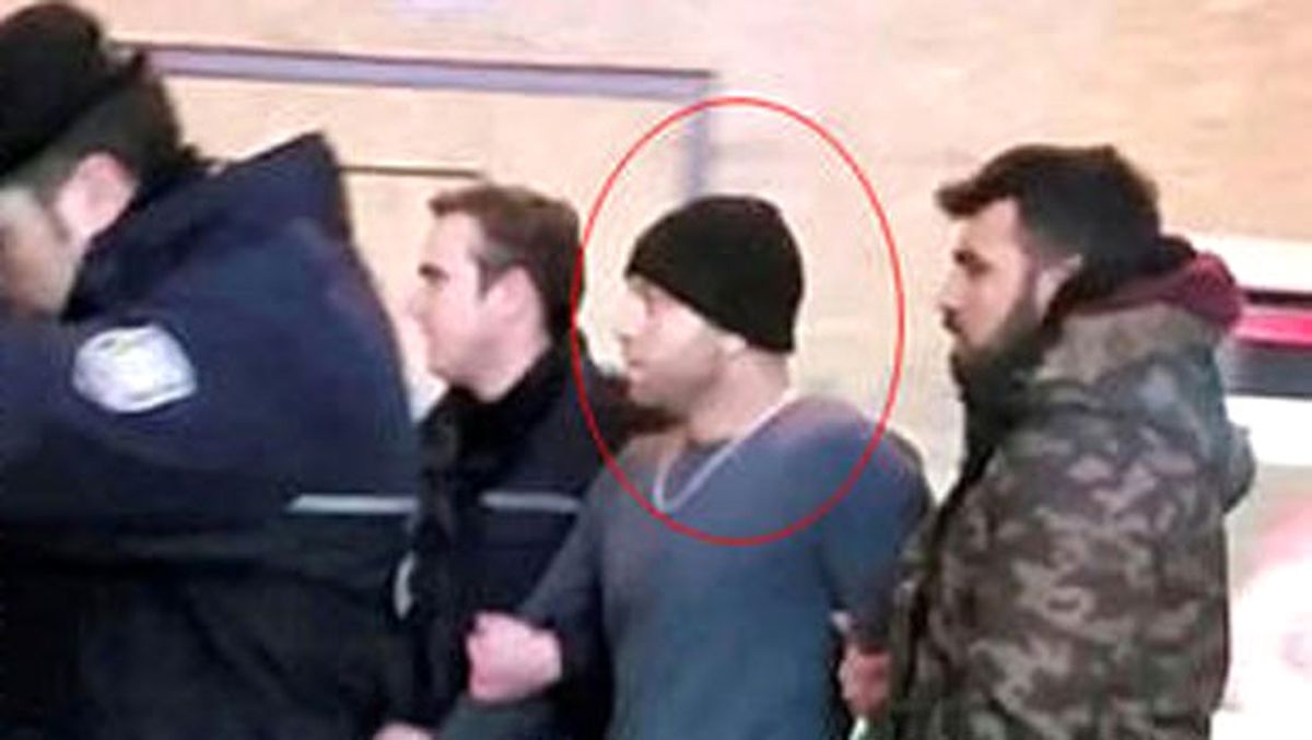 Gözaltına Alınan Survivor Taner, Polislerin Elinden Kaçmaya Çalıştı