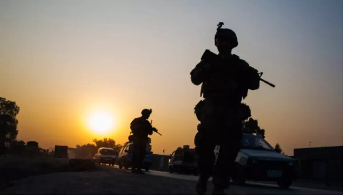 Afganistan'da Taliban Almar İlçesine Saldırdı