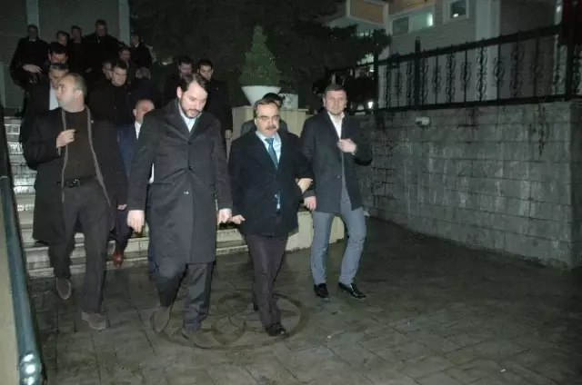Bakan Albayrak Sakarya'da İncelemelerde Bulundu Bakan Albayrak Sakarya'da İncelemelerde Bulundu