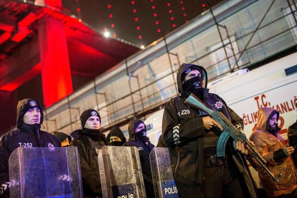 Başbakan: Terörist Kargaşadan Yararlanarak Kaçtı
