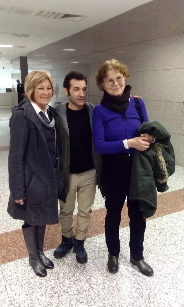 Erdoğan ve Alpay'ın Yurtdışı Çıkış Yasağının Kaldırılması Talebine Ret Erdoğan ve Alpay'ın Yurtdışı Çıkış Yasağının Kaldırılması Talebine Ret