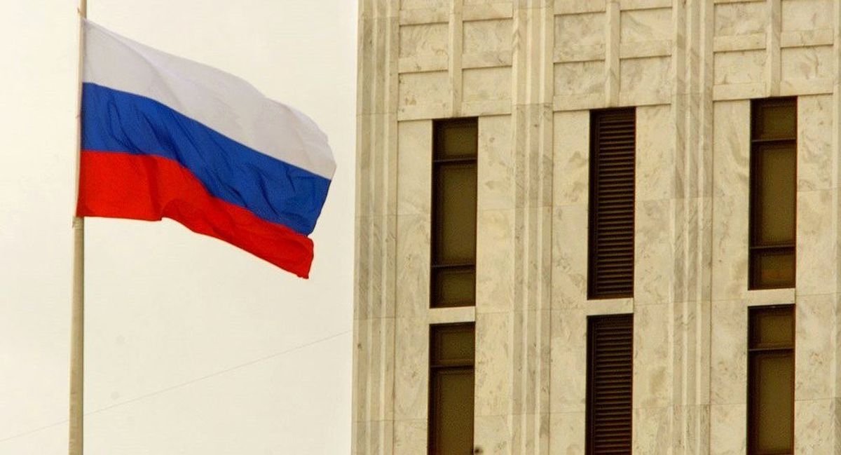 Rus Diplomatlar Washington'u Terk Etti