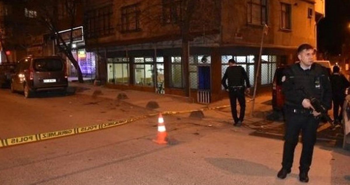 Zeytinburnu'ndaki Operasyonda Kaçan Kişiyi Vatandaşlar İhbar Etti!