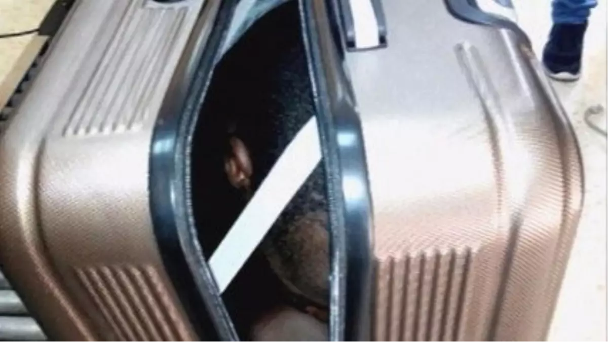 Faslı Kadının Valizinden Kaçak Göçmen Çıktı