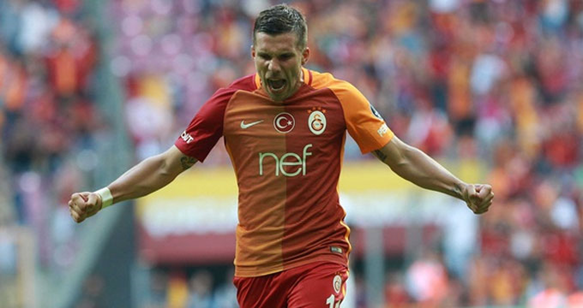 Flamengo Yetkilisi: Podolski Çin'e Transfer Oldu