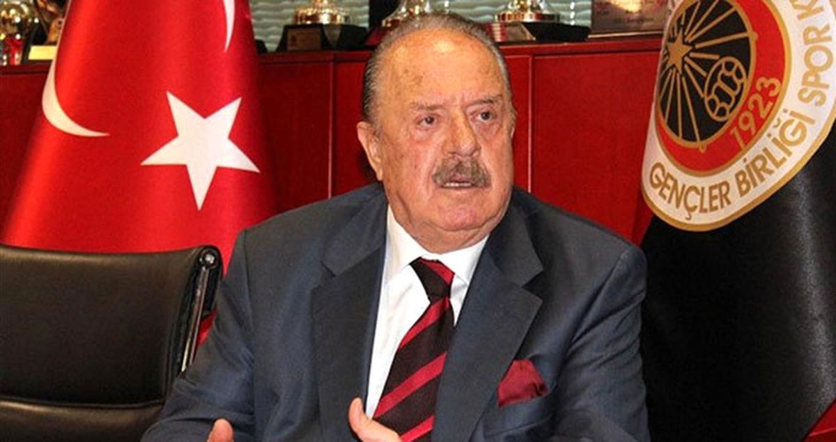 İlhan Cavcav: G.Saray Ahmet İçin 4 Milyon da Verse Vermeyeceğim