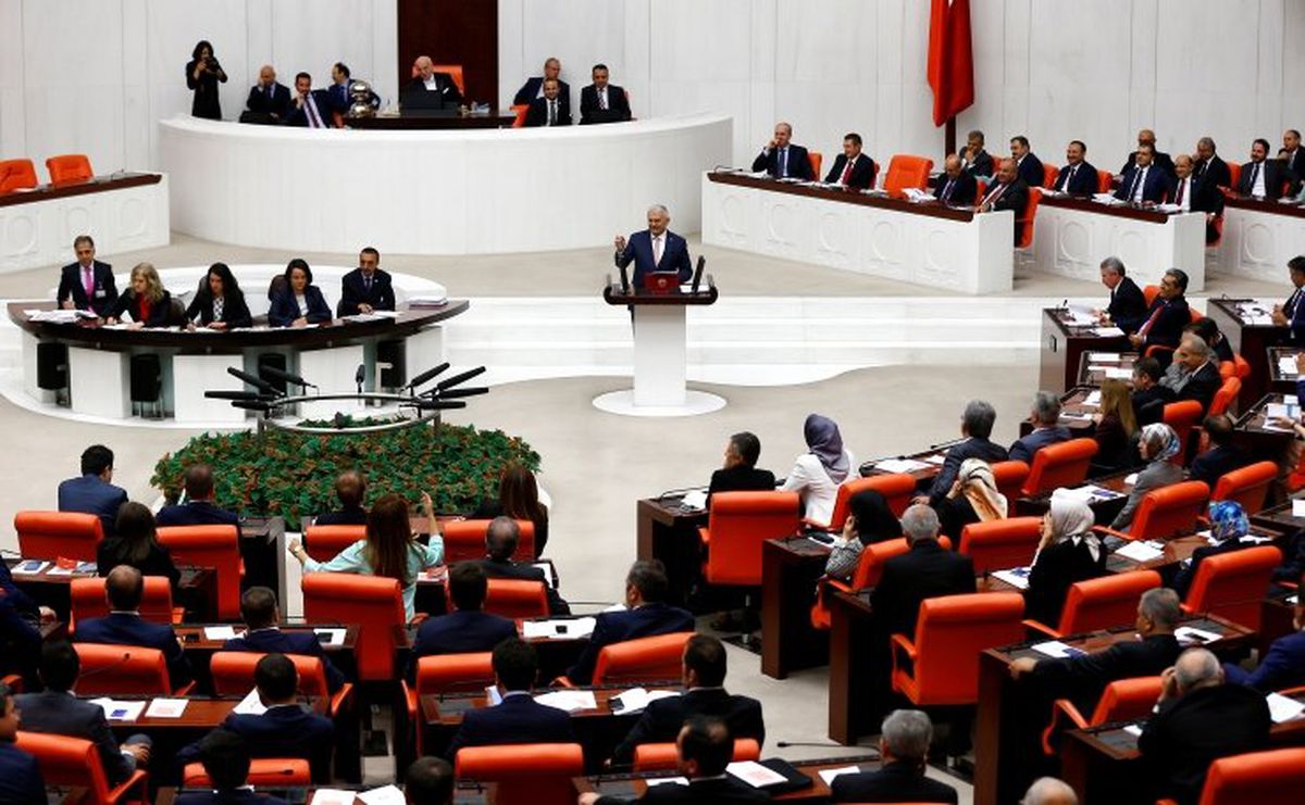 Ohal'in 3 Ay Uzatılmasına İlişkin Başbakanlık Tezkeresi Meclis'te