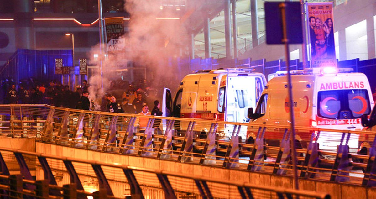 Beşiktaş Saldırısında Yaralanan Polis Muammer Nacakoğlu, Şehit Oldu!