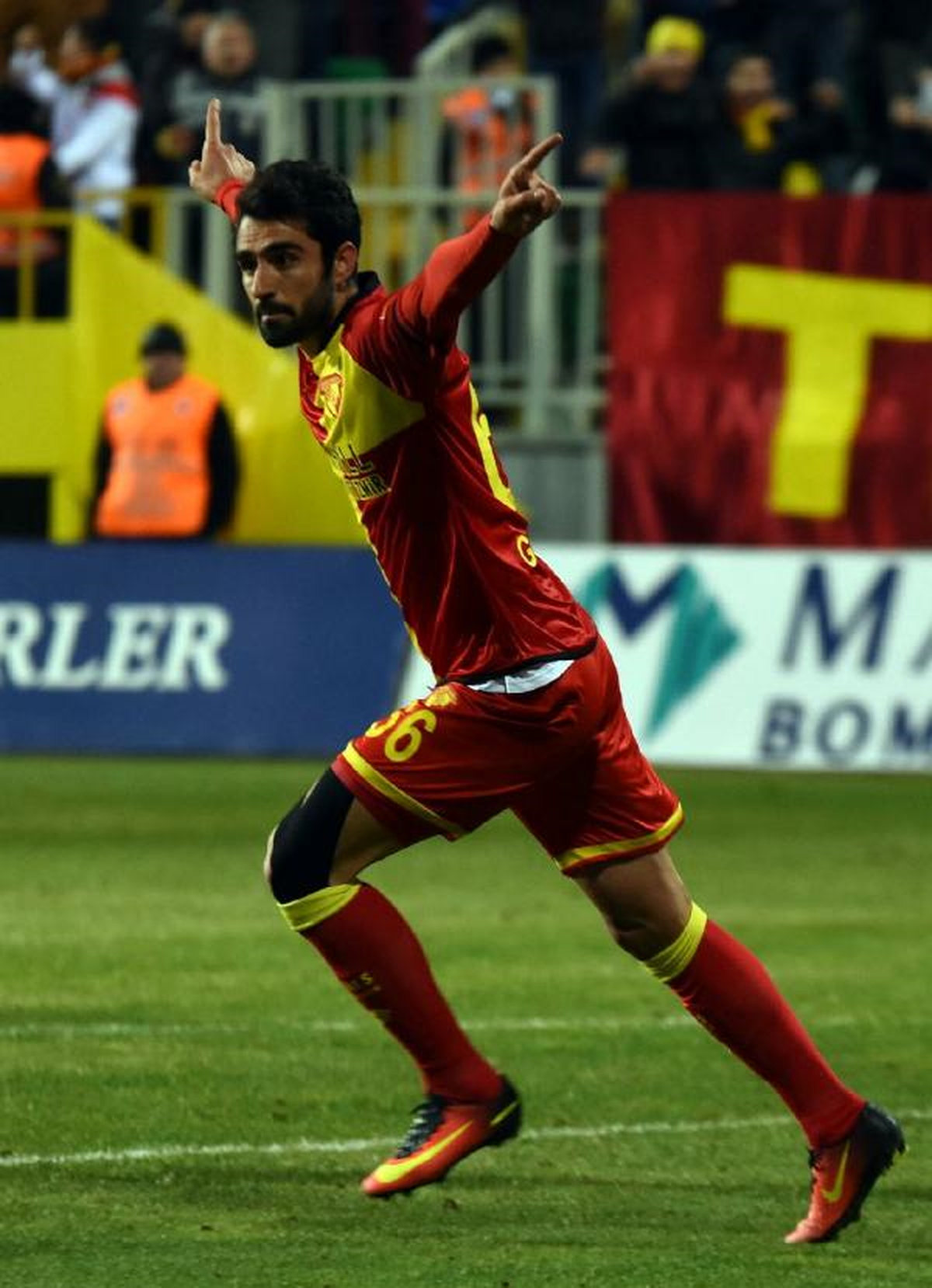 Göztepe'de Gençer Operasyonu