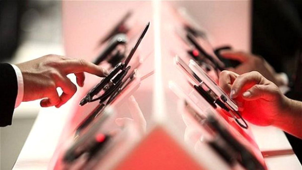 Telefon Satışları, Son 2 Haftada Yüzde 40 Artarak Rekor Kırdı!