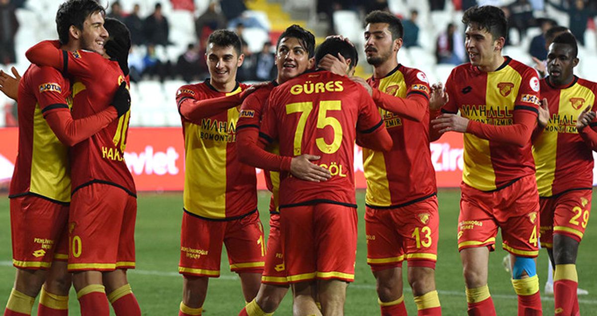 Göztepe, 'Şampiyonluk Garantili Futbolcu' Murat Akın'ı Transfer Etti