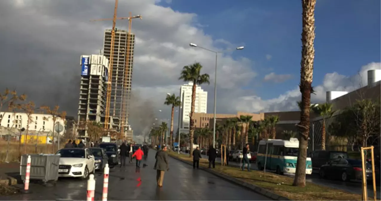 İzmir'de Kaçan Beyaz Bereli, Siyah Montlu Terörist Aranıyor