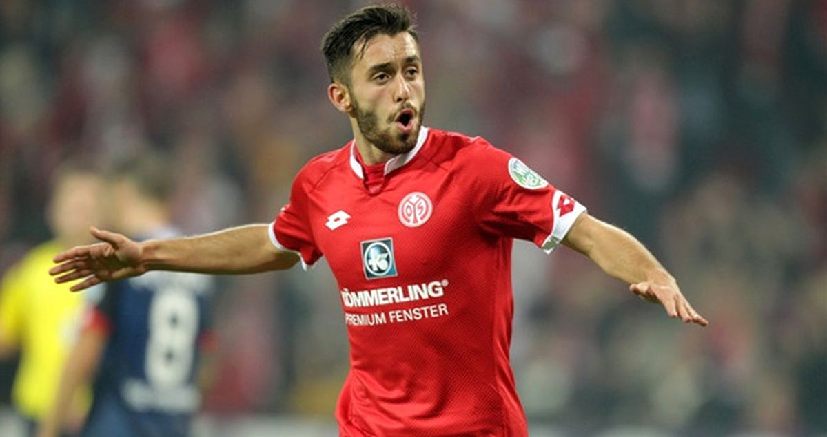 Milli Futbolcumuz Yunus Mallı, Alman Ekibi Wolfsburg'a Transfer Oldu