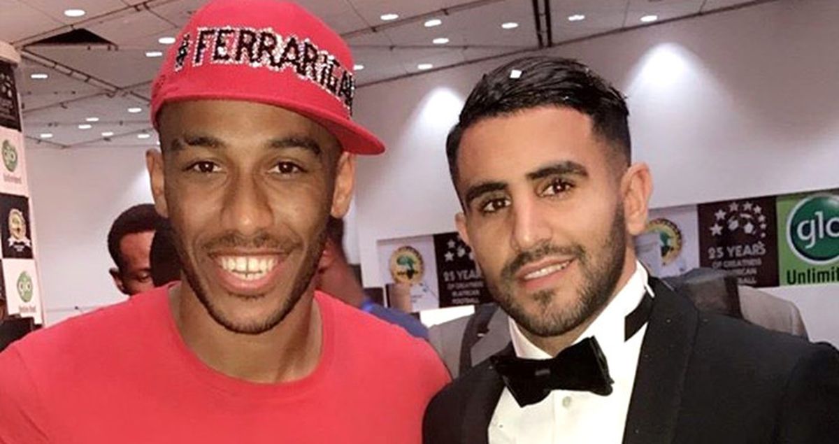 Aubameyang, Valizini Kaybettiği İçin Ödül Törenine Tişörtle Katıldı