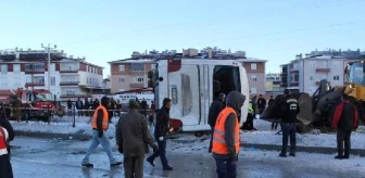 Cihanbeyli'de Öğrenci Servisi Devrildi: 2 Ölü, 43 Yaralı (2)- Yeniden