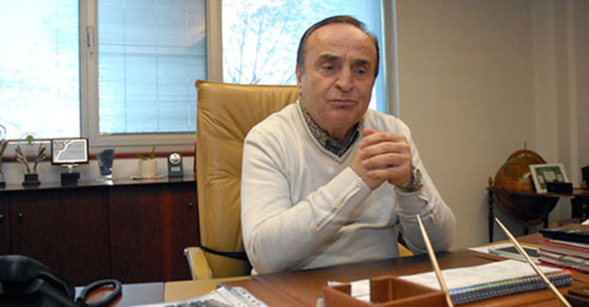 Denizli'de Ünlü Takstilci Zafer Katrancı'ya Fetö Gözaltısı