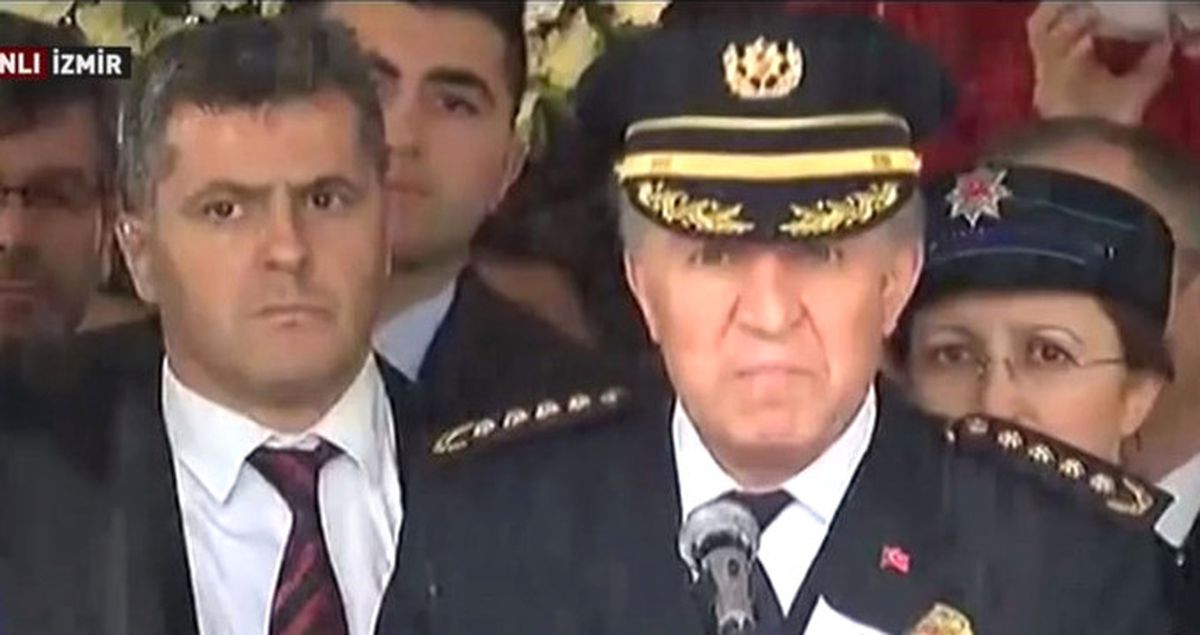 Şehit Polisin Veda Töreni! Emniyet Müdürü Konuşmakta Güçlük Çekti