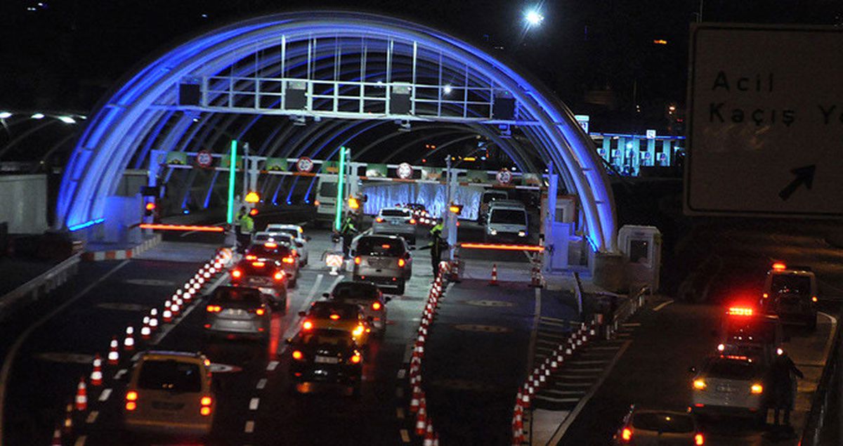 Metro Seferleri Sabah 06.00'ya, Avrasya Tüneli'nden Geçişler İse 23.00'e Kadar Uzatıldı