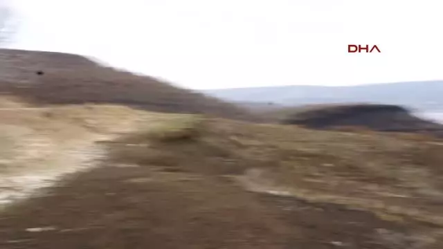 Manisa'da Bulunan 26 Bin Yıllık Fosil Ayak İzleri Talan Ediliyor Manisa'da Bulunan 26 Bin Yıllık Fosil Ayak İzleri Talan Ediliyor