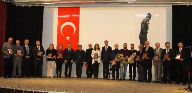 Denizli'de Arif Nihat Asya Eserleriyle Anıldı