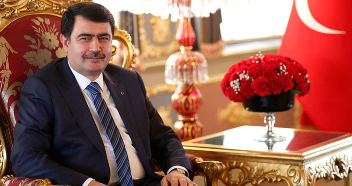 Vasip Şahin: Otoyollar ve Metrolar Açık, Sürücüler Kurallara Uymalı!