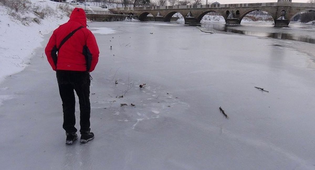 Edirne Hava Sıcaklığı -10'a Düştü, Tunca Nehri Buz Tuttu