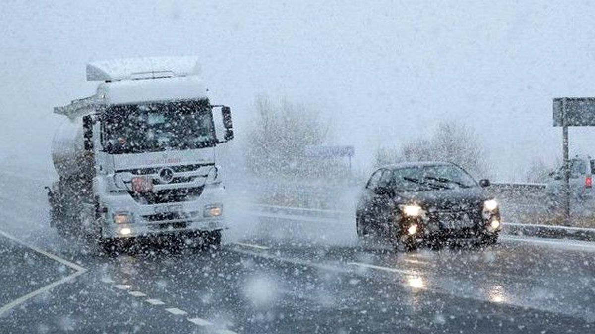İstanbul'da TIR'ların Trafiğe Çıkışı Yasaklandı
