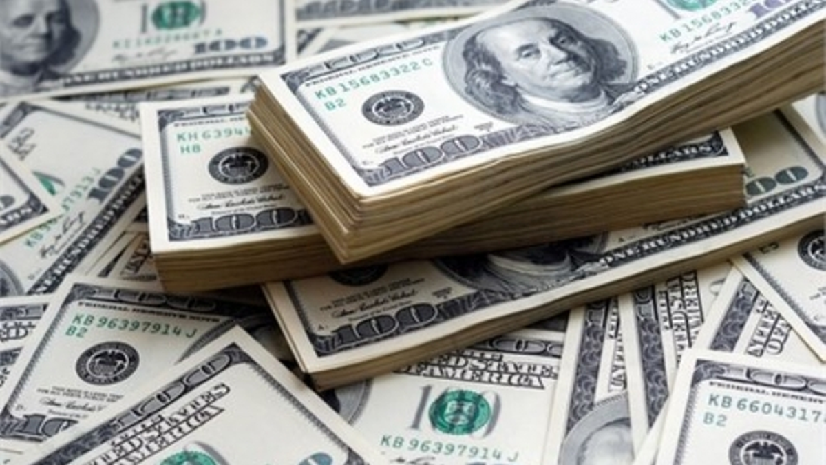 Dolar'da Yeni Rekor 3,7025
