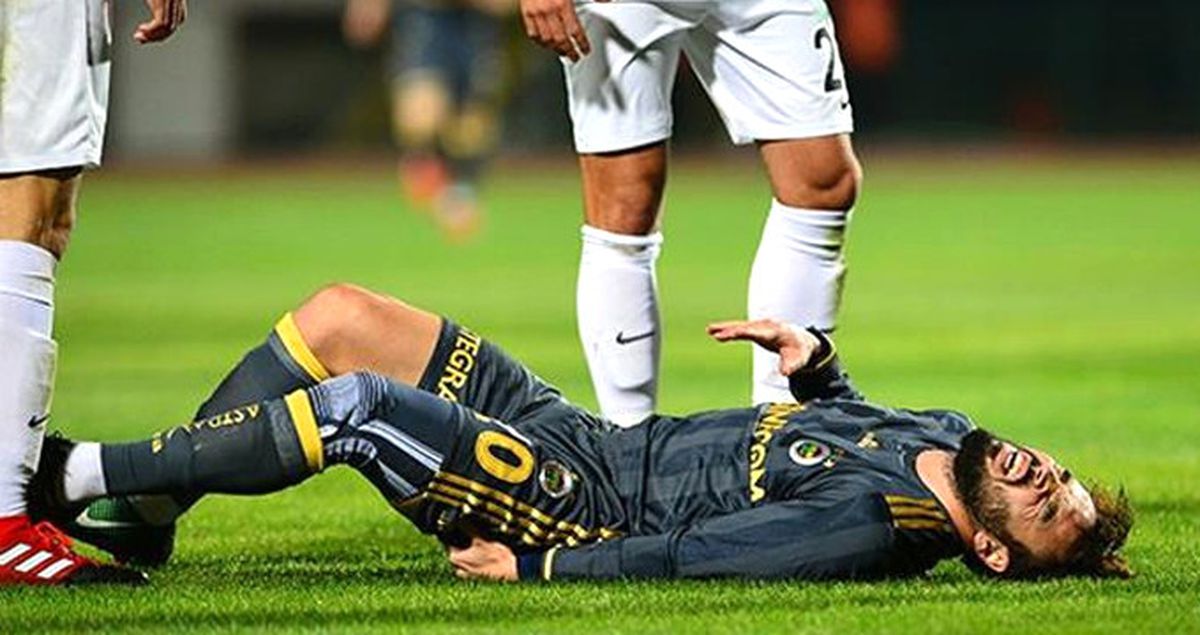 Fenerbahçe'de Volkan Şen, Hazırlık Maçında Arka Adalesinden Sakatlandı