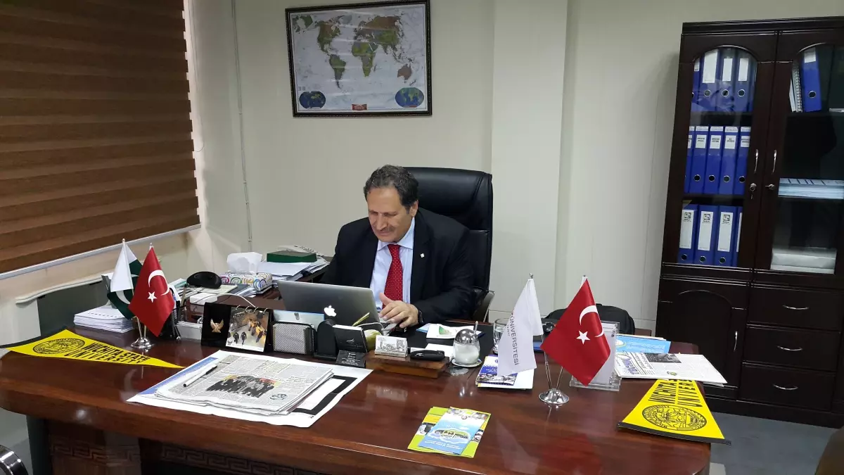 Gri Listedeki FETÖ Firarisi Tekalan, ABD'de Rektör Oldu