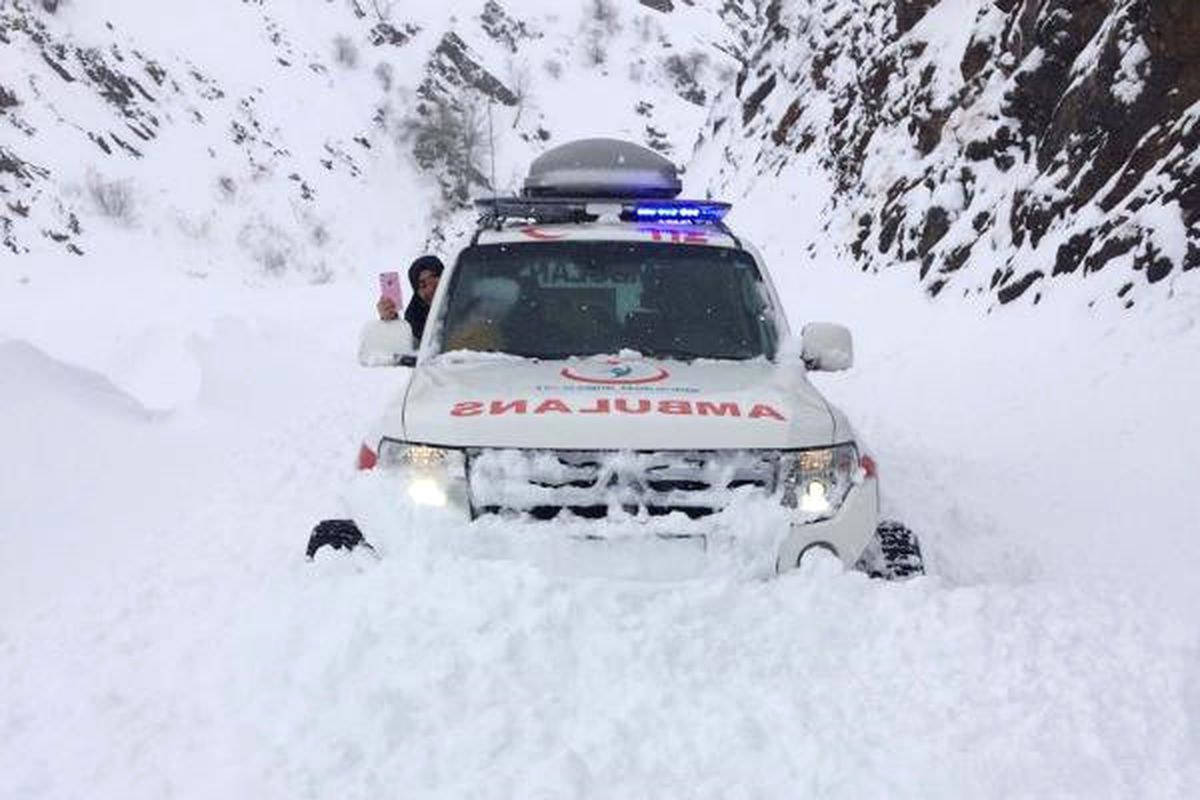 Hamile Kadına Paletli Ambulansla 4 Saatte Ulaşıldı