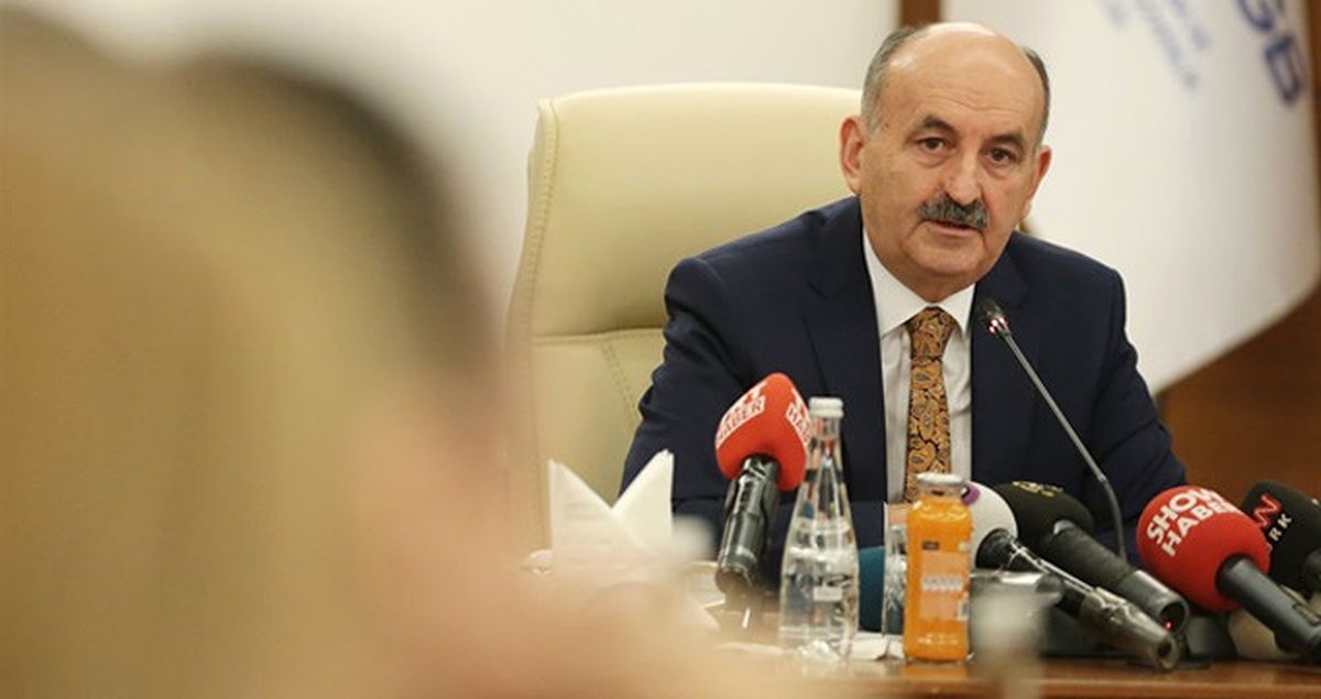 Çalışma Bakanı Müezzinoğlu: Tüm Kamuda 135 Bin 356 Kişi İhraç Edildi!