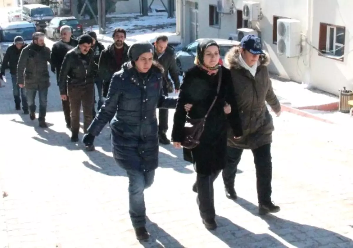 Dbp'li Başkan'a, Sözde Eş Başkana Maaş Bağlamaktan 12 Yıl Hapis İstendi