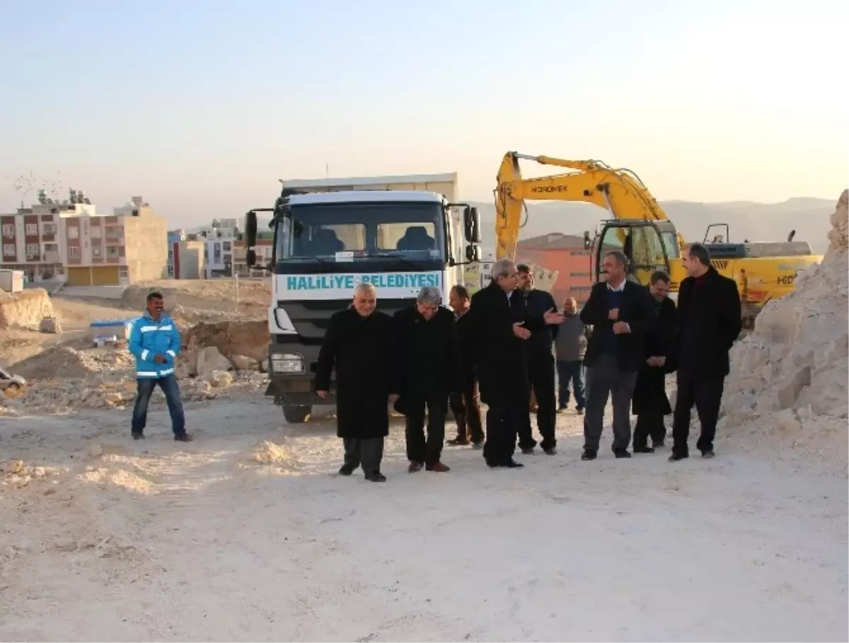 Haliliye'de Yeni Yol Çalışmaları Sürüyor