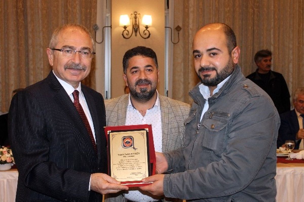 Mardin'de Çalışan Gazeteciler ve İdareciler Günü Birlikte Kutlandı