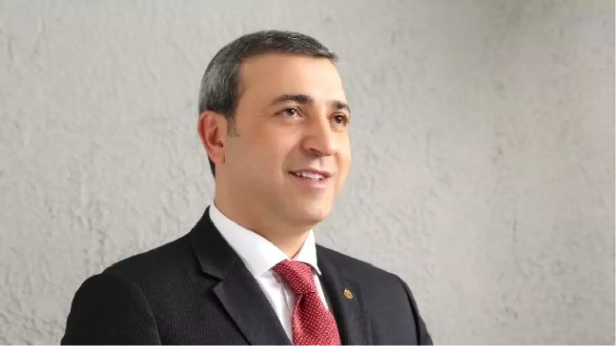 Yıldırım, Dünya Çalışan Gazeteciler Günü'nü Kutladı