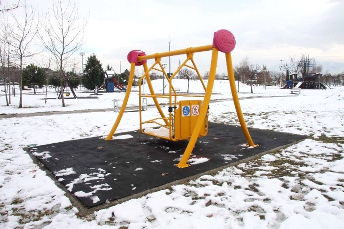 Büyükşehir'den Engelli Vatandaşlara Özel Park Alanı