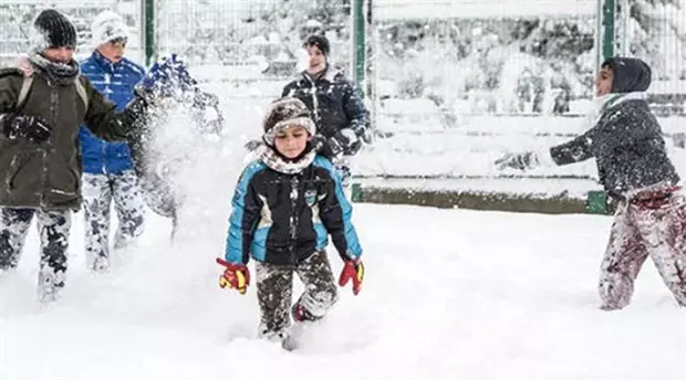 Çanakkale'nin 3 İlçesinde Okullara Kar Tatili