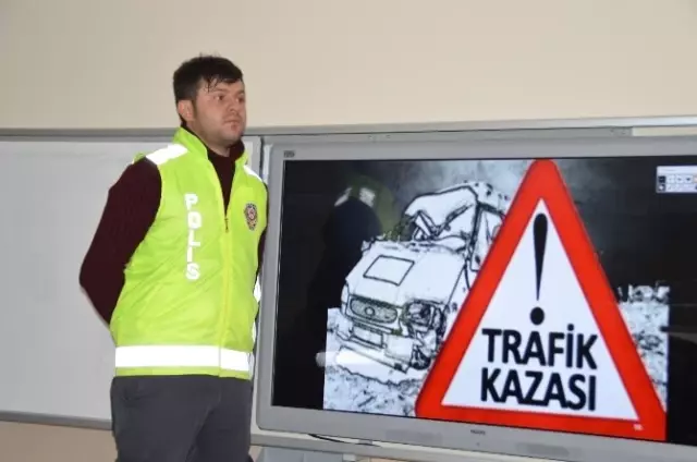 Servis Şoförlerine Seminer Servis Şoförlerine Seminer