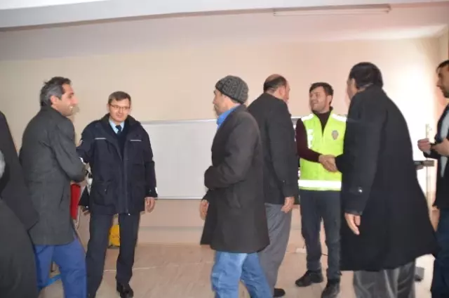 Servis Şoförlerine Seminer Servis Şoförlerine Seminer