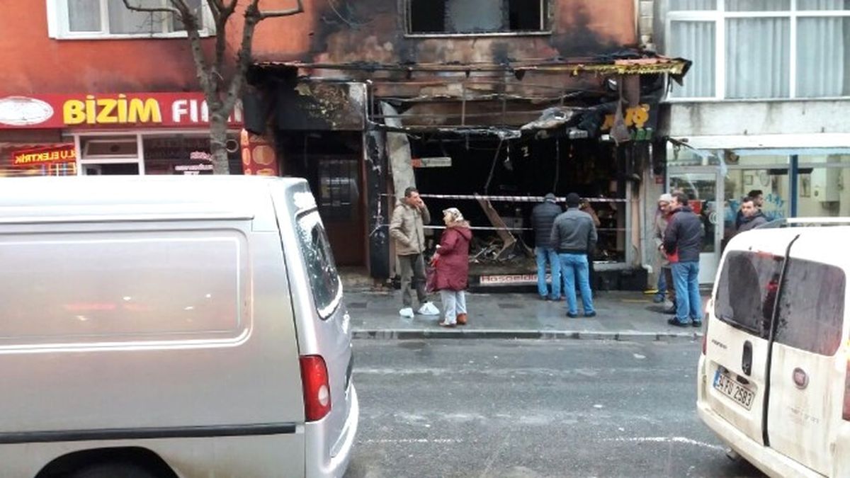 Silivri'de Korkutan Patlama! Duyanlar Sokağa Koştu